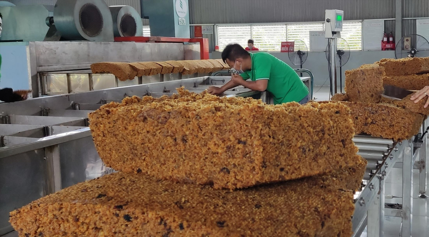 Đến nay, các DN xuất khẩu cao su vẫn mòn mỏi chờ hoàn thuế VAT. Ảnh: U.P Đến nay, các DN xuất khẩu cao su vẫn mòn mỏi chờ hoàn thuế VAT. Ảnh: U.P