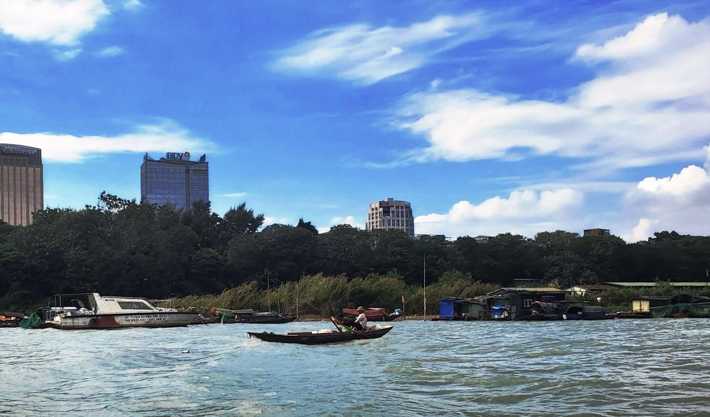 Khu vực làng chài Phúc Tân, nơi ông Hùng neo thuyền, đánh bắt cá Khu vực làng chài Phúc Tân, nơi ông Hùng neo thuyền, đánh bắt cá