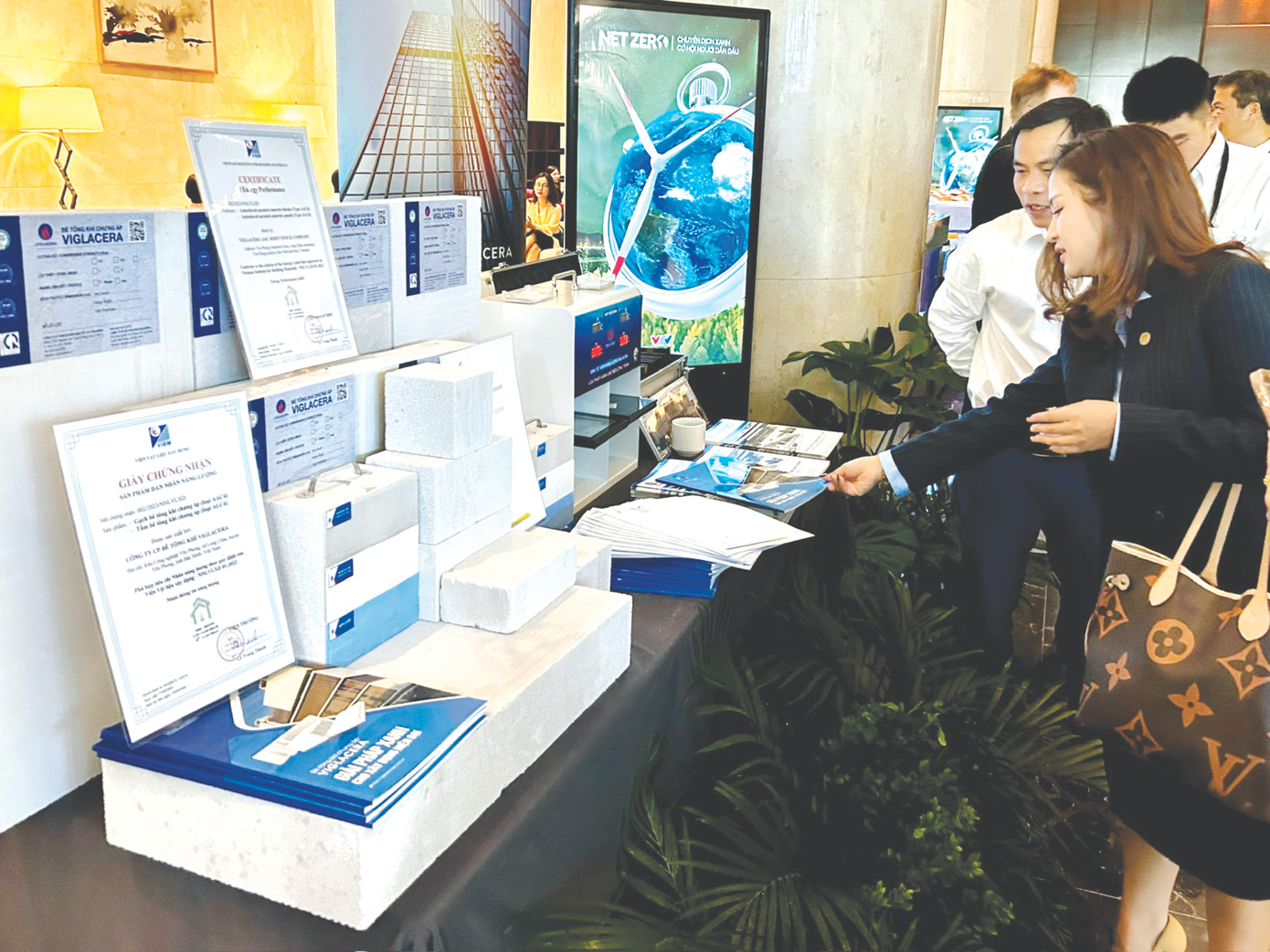 Các sản phẩm dịch vụ xây dựng "xanh" đã làm nên sự khác biệt của Viglacera trên thị trường