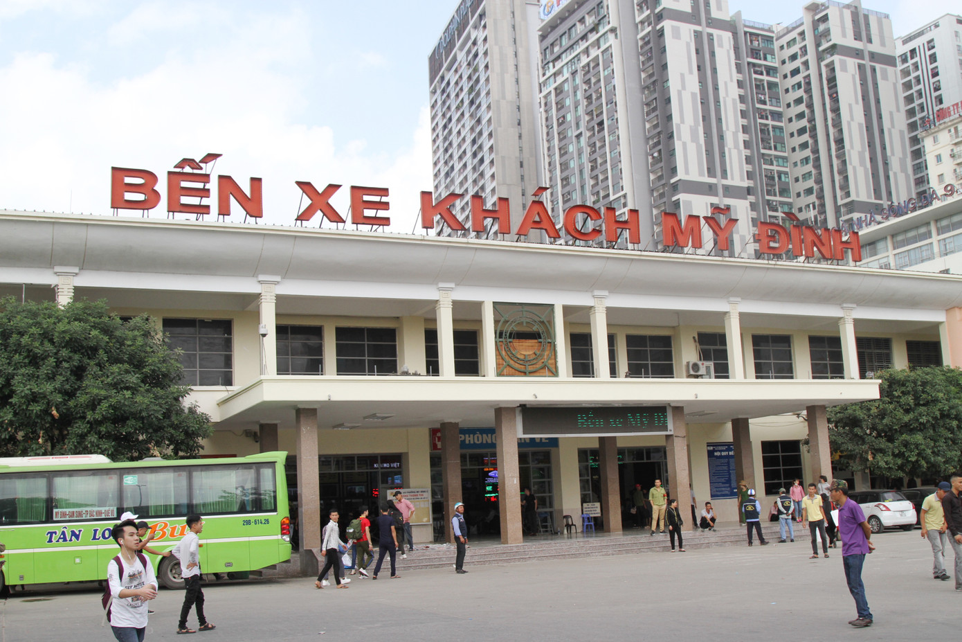 Bến xe Mỹ Đình Bến xe Mỹ Đình