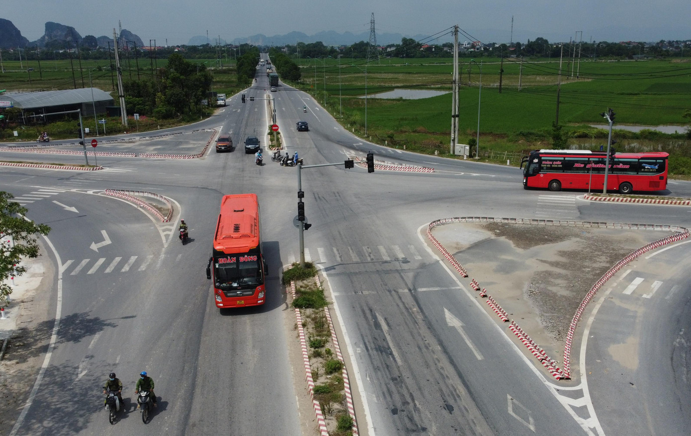 Ðã đi vào hoạt động 3 năm nay nhưng dự án BOT đường tránh phía Tây thành phố Thanh Hóa chỉ thu được “0 đồng” phí Ðã đi vào hoạt động 3 năm nay nhưng dự án BOT đường tránh phía Tây thành phố Thanh Hóa chỉ thu được “0 đồng” phí