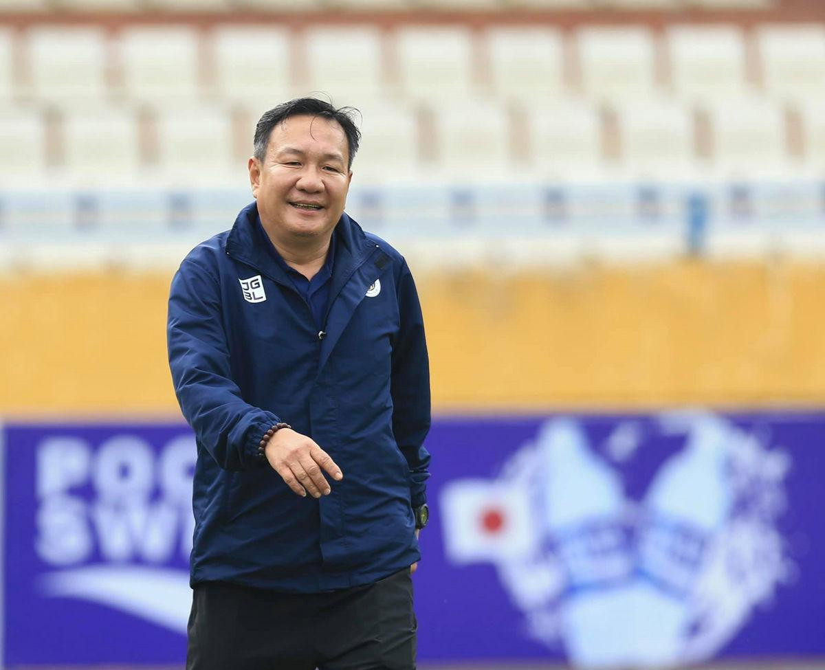 HLV Hoàng Văn Phúc HLV Hoàng Văn Phúc