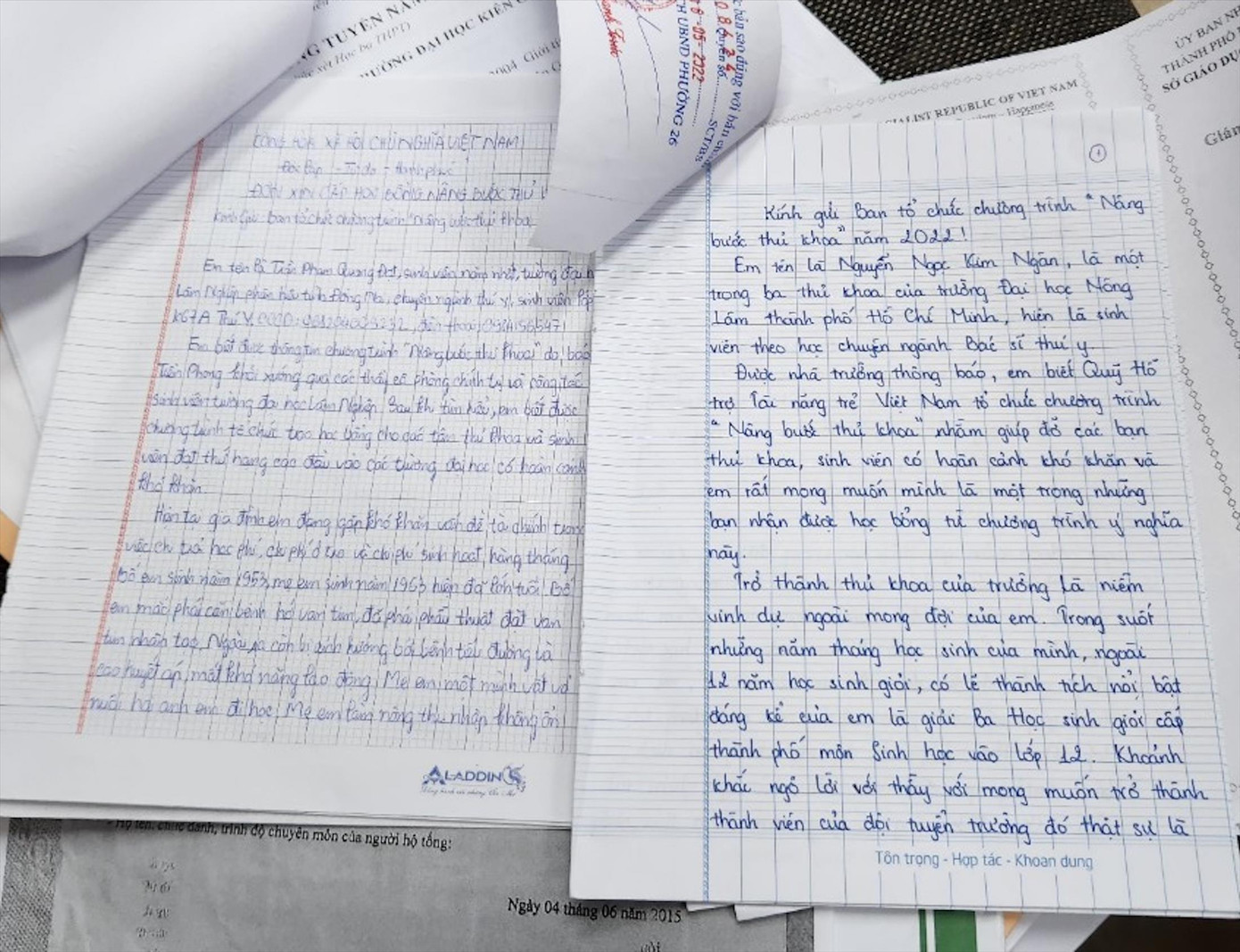 Những bức tâm thư được viết trên trang giấy học trò