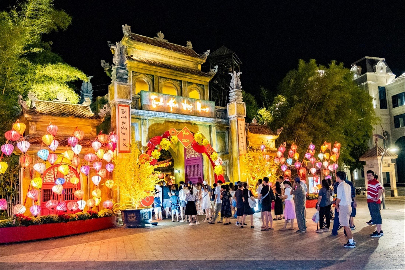 Nhiều gia đình chọn ở lại “canh giữ thành phố” trong dịp nghỉ Tết Dương lịch vì thời gian nghỉ ngắn