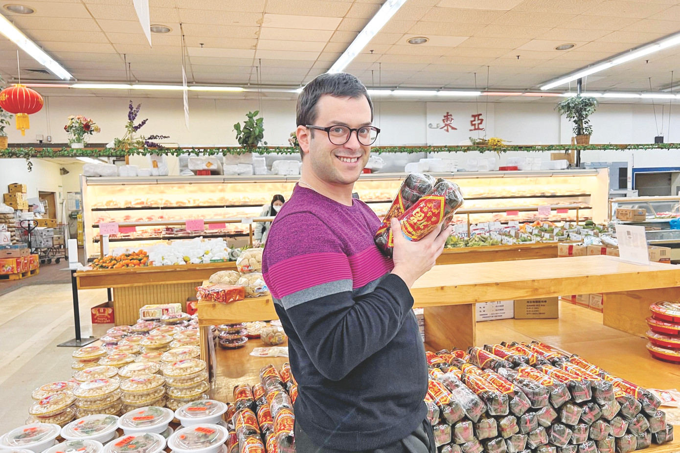 Dịp Tết mỗi năm, Jordan cùng vợ sửa soạn, chuẩn bị một số món ăn truyền thống của người Việt Nam và đón một cái Tết đầm ấm bên nhau