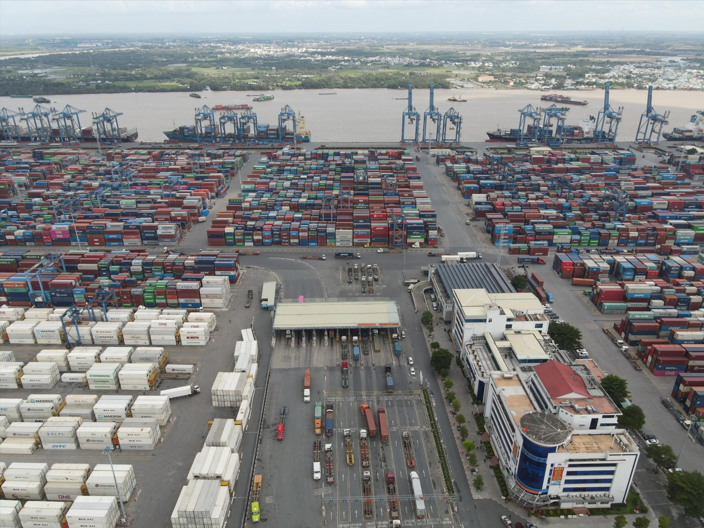 Cảng Cát Lái, TP Thủ Đức. Ảnh: Phạm Nguyễn