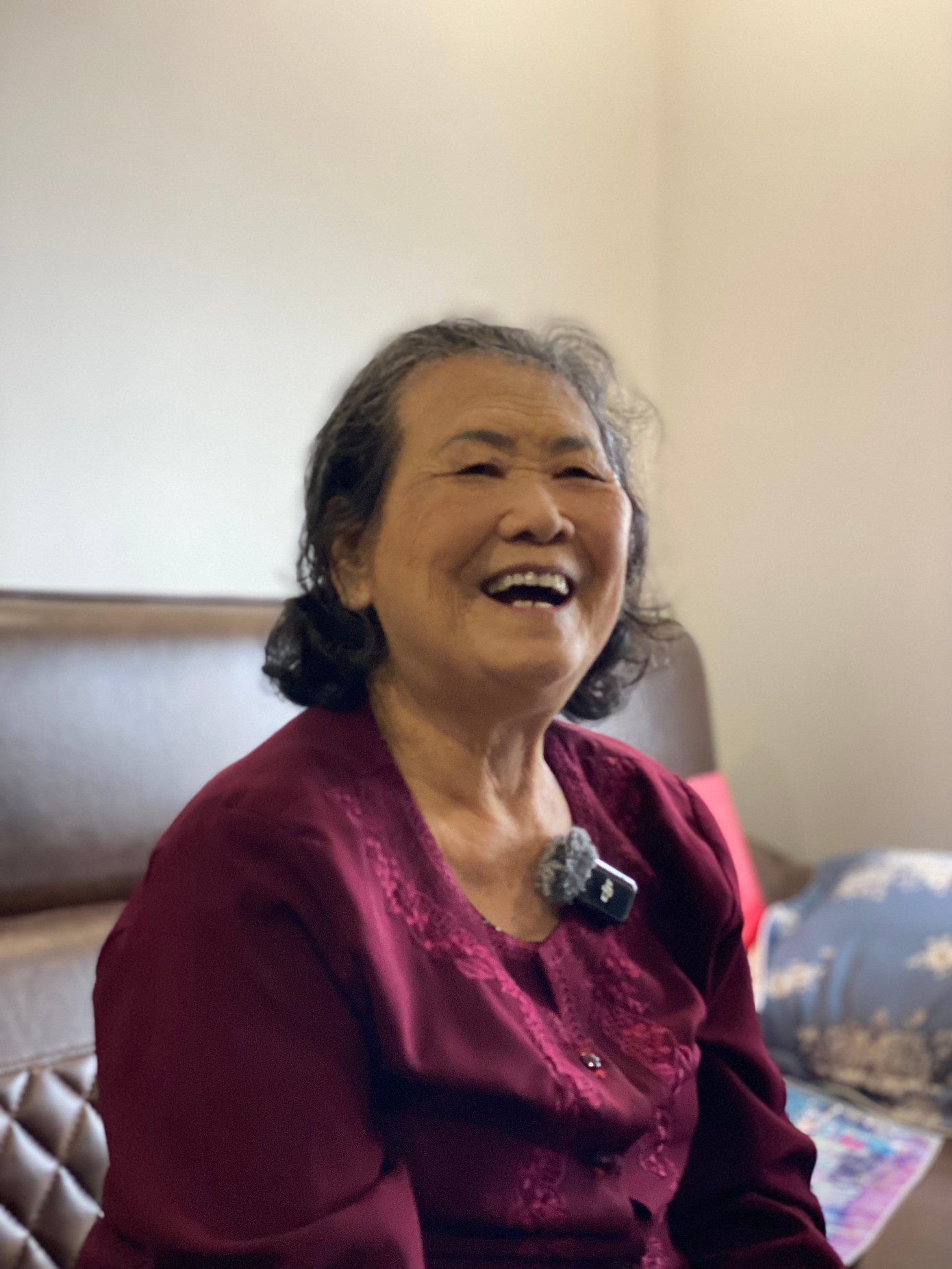 Bà Trần Minh Nguyệt cười sảng khoái khi kể về kỷ niệm đẹp khi học tại Trường Thiếu nhi Việt Nam Lư Sơn - Quế Lâm (1953-1957). Ảnh: Thái An Bà Trần Minh Nguyệt cười sảng khoái khi kể về kỷ niệm đẹp khi học tại Trường Thiếu nhi Việt Nam Lư Sơn - Quế Lâm (1953-1957). Ảnh: Thái An