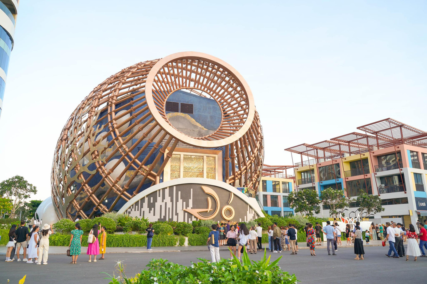 Nhà hát Đó là địa điểm “check - in” yêu thích của du khách khi tới Nha Trang Nhà hát Đó là địa điểm “check - in” yêu thích của du khách khi tới Nha Trang