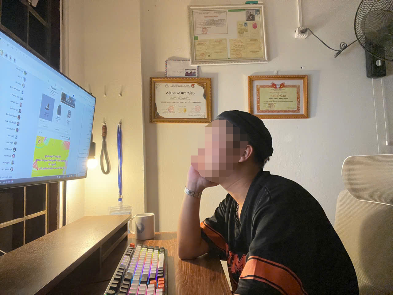 Nghiện mạng xã hội làm giảm khả năng tập trung, dễ tạo nên ảo giác về kiến thức