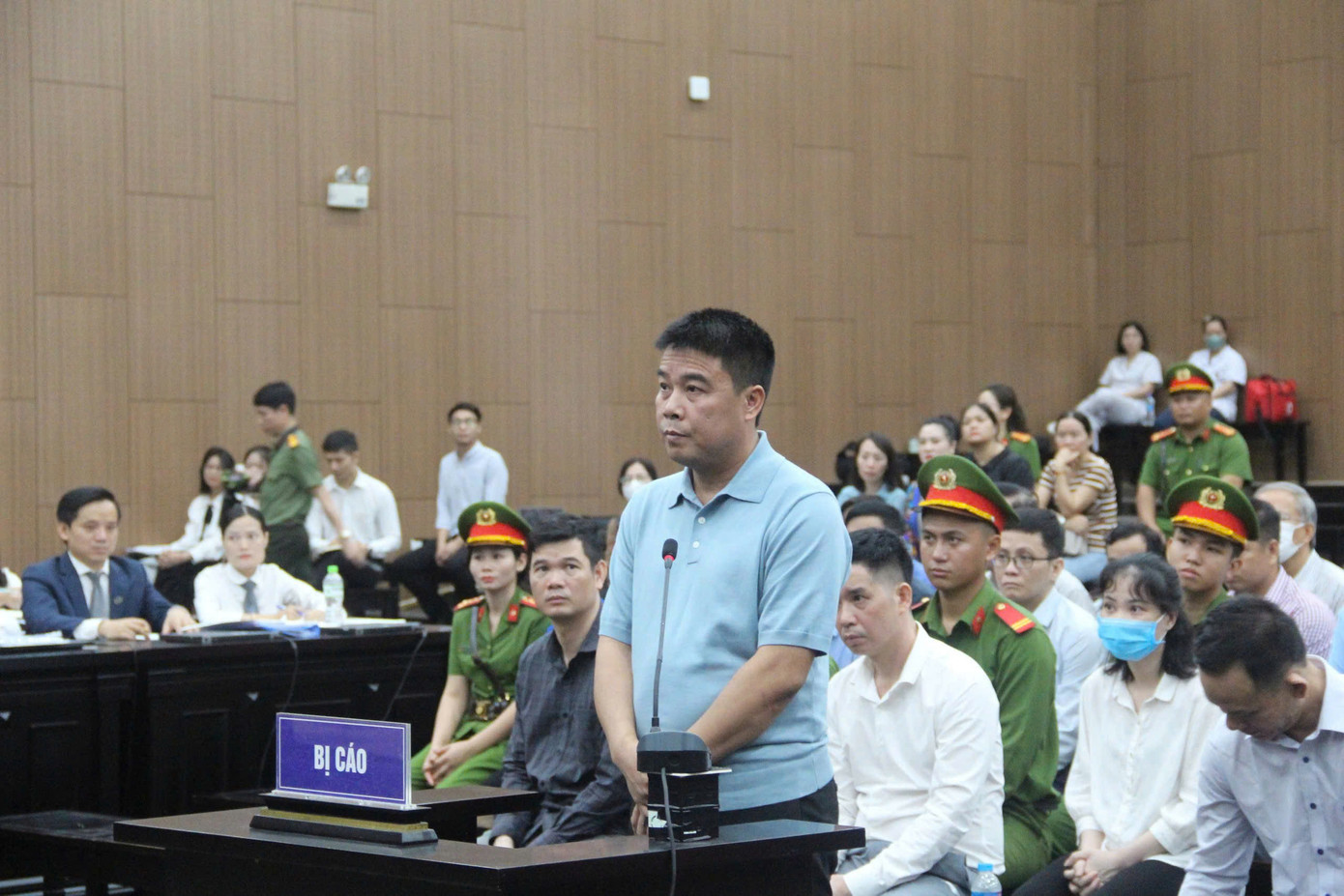 Bị cáo Nguyễn Văn Hậu. Bị cáo Nguyễn Văn Hậu.