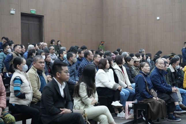 Đại diện bị hại tại phiên tòa.