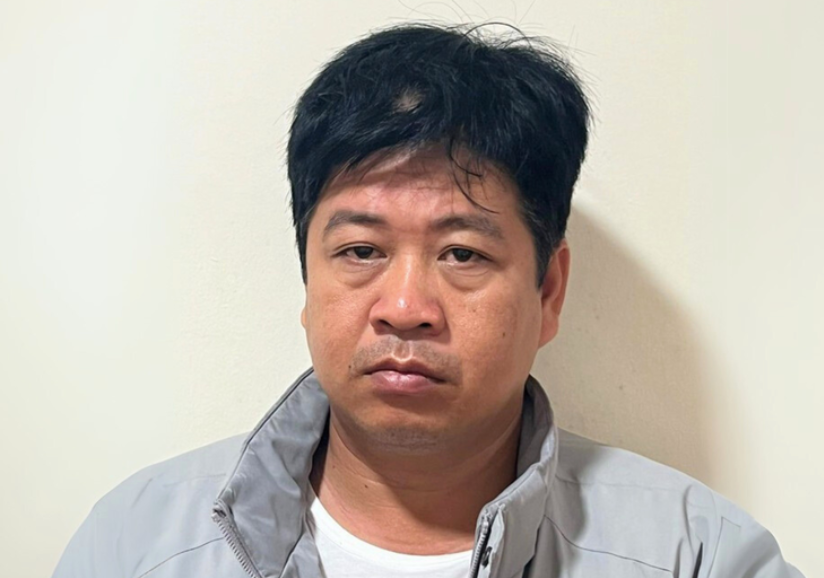 Bị can Đặng Trung Hoành (cựu Chánh văn phòng Huyện ủy Mang Thít, tỉnh Vĩnh Long).