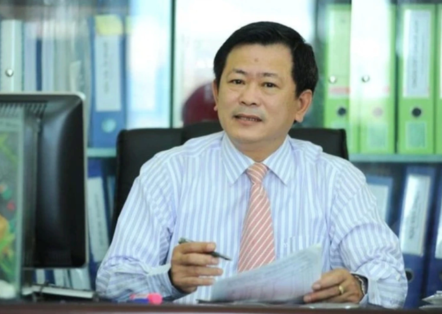 Ông Trần Đình Triển. Ông Trần Đình Triển.