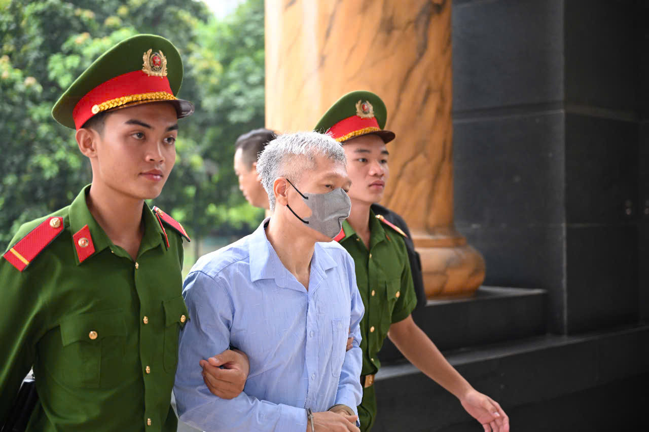 Một số bị cáo là đồng phạm giúp sức tích cực cho anh em ông Trịnh Văn Quyết.