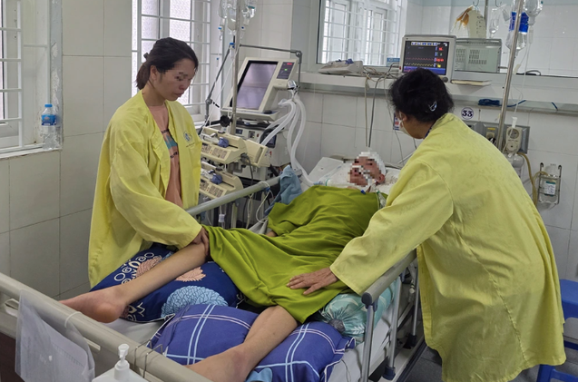 Nam sinh Nguyễn Hoàng Đạt sau thời gian dài cấp cứu đã tử vong.