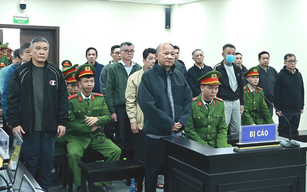 Các bị cáo tại phiên tòa.