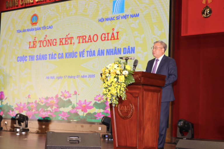 Phó Chánh án TAND Tối cao Phạm Quốc Hưng phát biểu tại buổi lễ. Phó Chánh án TAND Tối cao Phạm Quốc Hưng phát biểu tại buổi lễ.