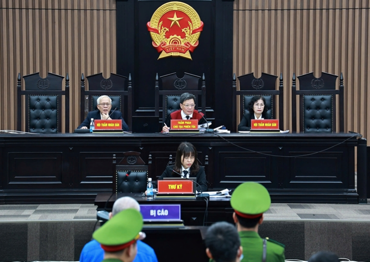 HĐXX vụ án do Thẩm phán Lưu Ngọc Cảnh, Phó chánh Tòa hình sự, TAND TP Hà Nội, làm Chủ tọa.
