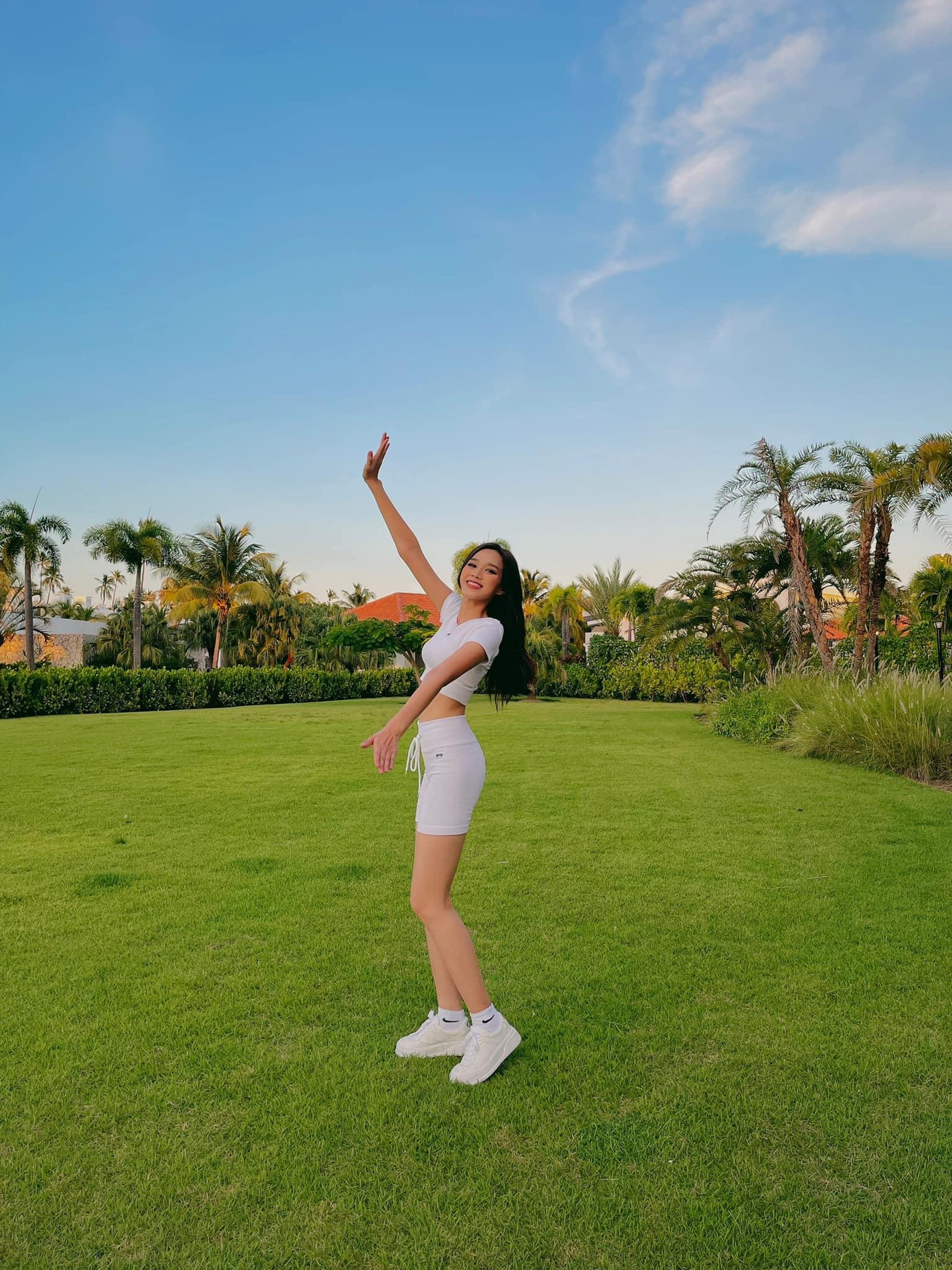 Trải qua 4 ngày nhập cuộc, Đỗ Thị Hà luôn giữ cho mình một năng lượng cực kỳ tích cực và tự tin.