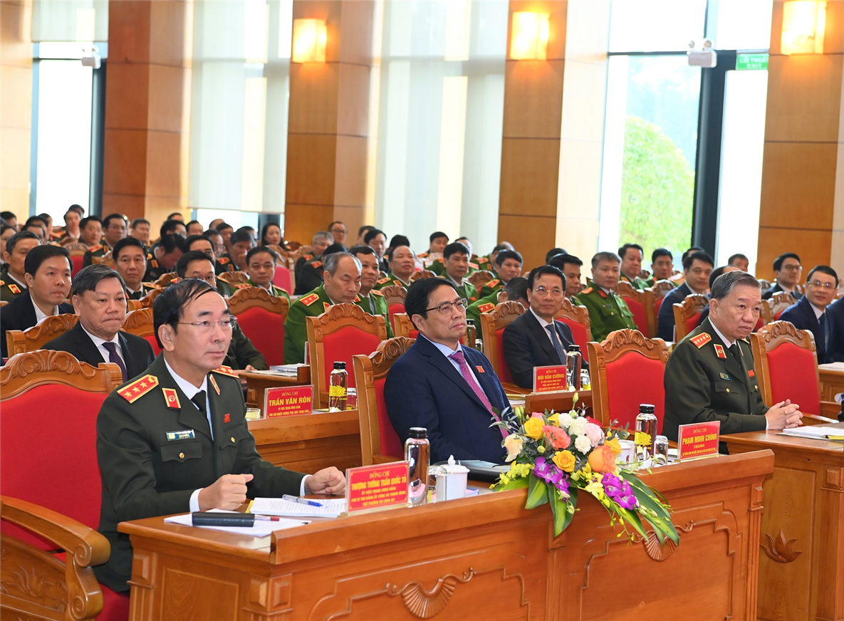 Các đại biểu tham dự hội nghị.