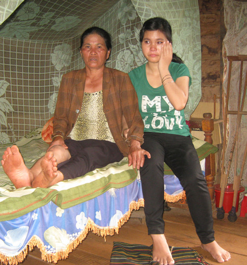 H'Katarin nhiều năm liền là học sinh khá, giỏi