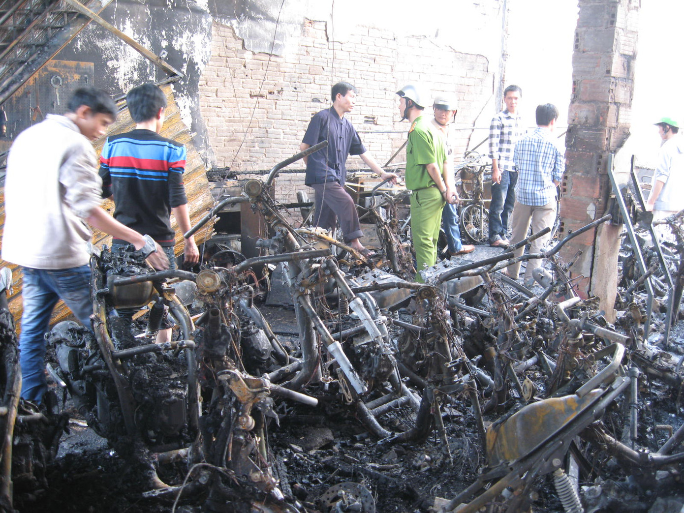 Hiện trường nơi xảy ra vụ cháy. Hiện trường nơi xảy ra vụ cháy