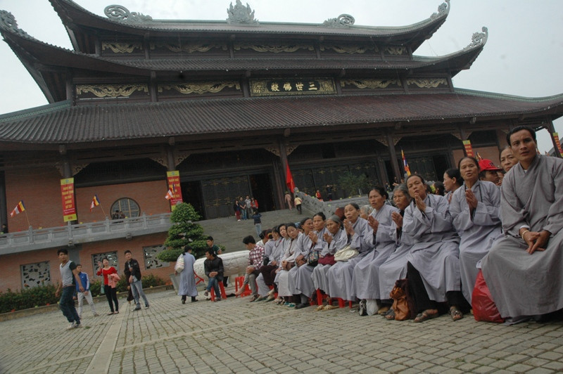 Đây là hoạt động diễn ra lần thứ 2 (lần đầu năm 2012) nhằm hướng tới ngày Thế giới tưởng niệm nạn nhân tử vong do tai nạn giao thông (ngày 17/11)