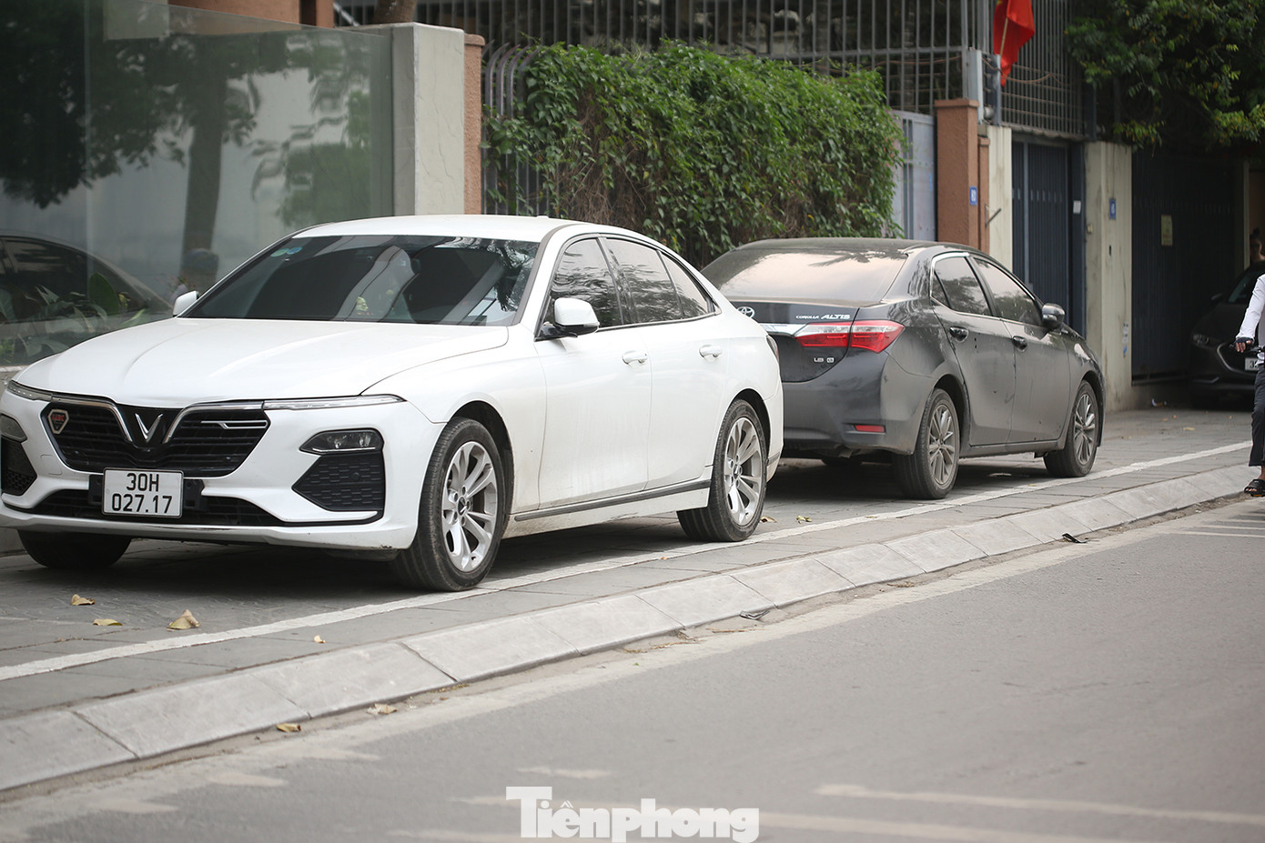 Mới đây, Ban chỉ đạo 197 thành phố Hà Nội nhận định, nhiều nơi kết quả xử lý vi phạm lòng đường, vỉa hè chưa bền vững, vẫn còn tái lấn chiếm.