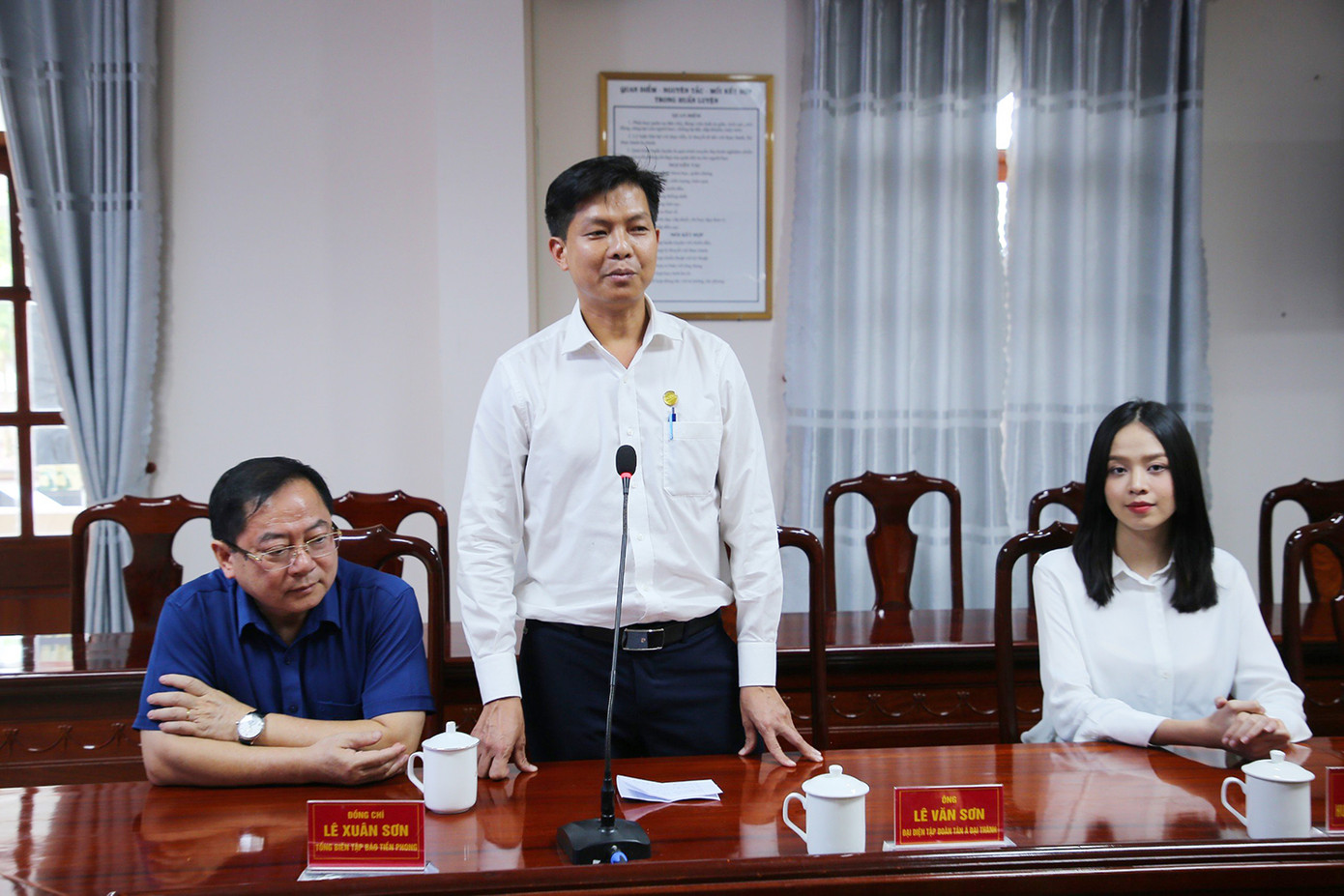 Ông Lê Văn Sơn, Tổng Giám đốc Công ty cổ phần xây dựng HUD Kiên Giang (Tập đoàn Tân Á Đại Thành) phát biểu tại chương trình. Ảnh: Nhật Huy.