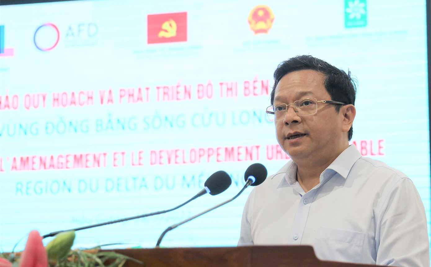 Phó Ban Kinh tế T.Ư Nguyễn Đức Hiển phát biểu tại hội thảo. Ảnh: PV.