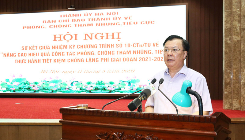 Bí thư Thành uỷ Hà Nội Đinh Tiến Dũng phát biểu tại hội nghị. Ảnh: PV.