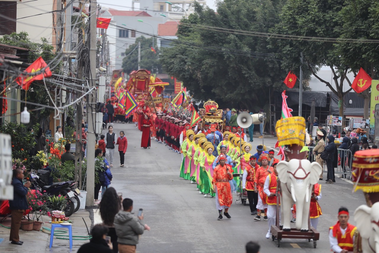 Lễ hội đền Hai Bà Trưng được công nhận là Di sản văn hóa phi vật thể quốc gia