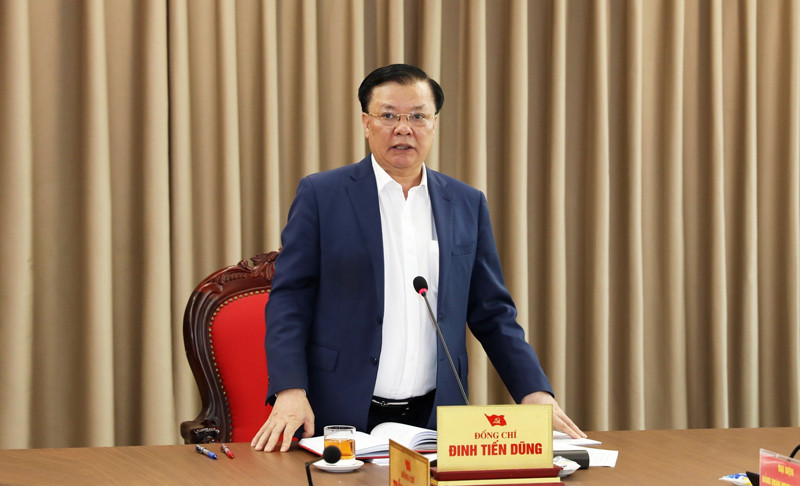 Bí thư Thành uỷ Hà Nội Đinh Tiến Dũng phát biểu tại buổi làm việc. Ảnh: PV Bí thư Thành uỷ Hà Nội Đinh Tiến Dũng phát biểu tại buổi làm việc. Ảnh: PV