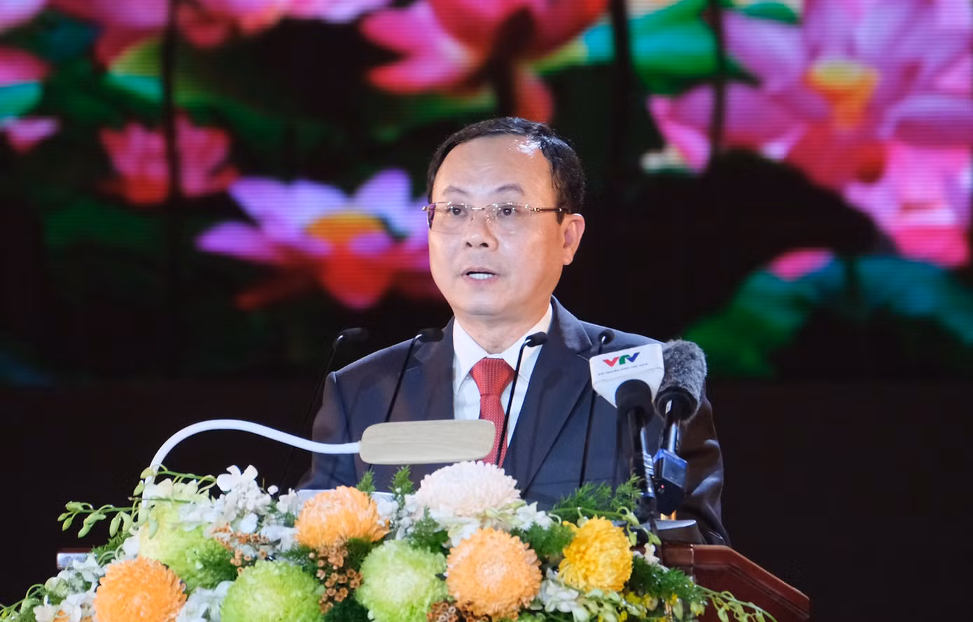 Bí thư Thành uỷ Cần Thơ Nguyễn Văn Hiếu phát biểu tại chương trình. Ảnh: PV.