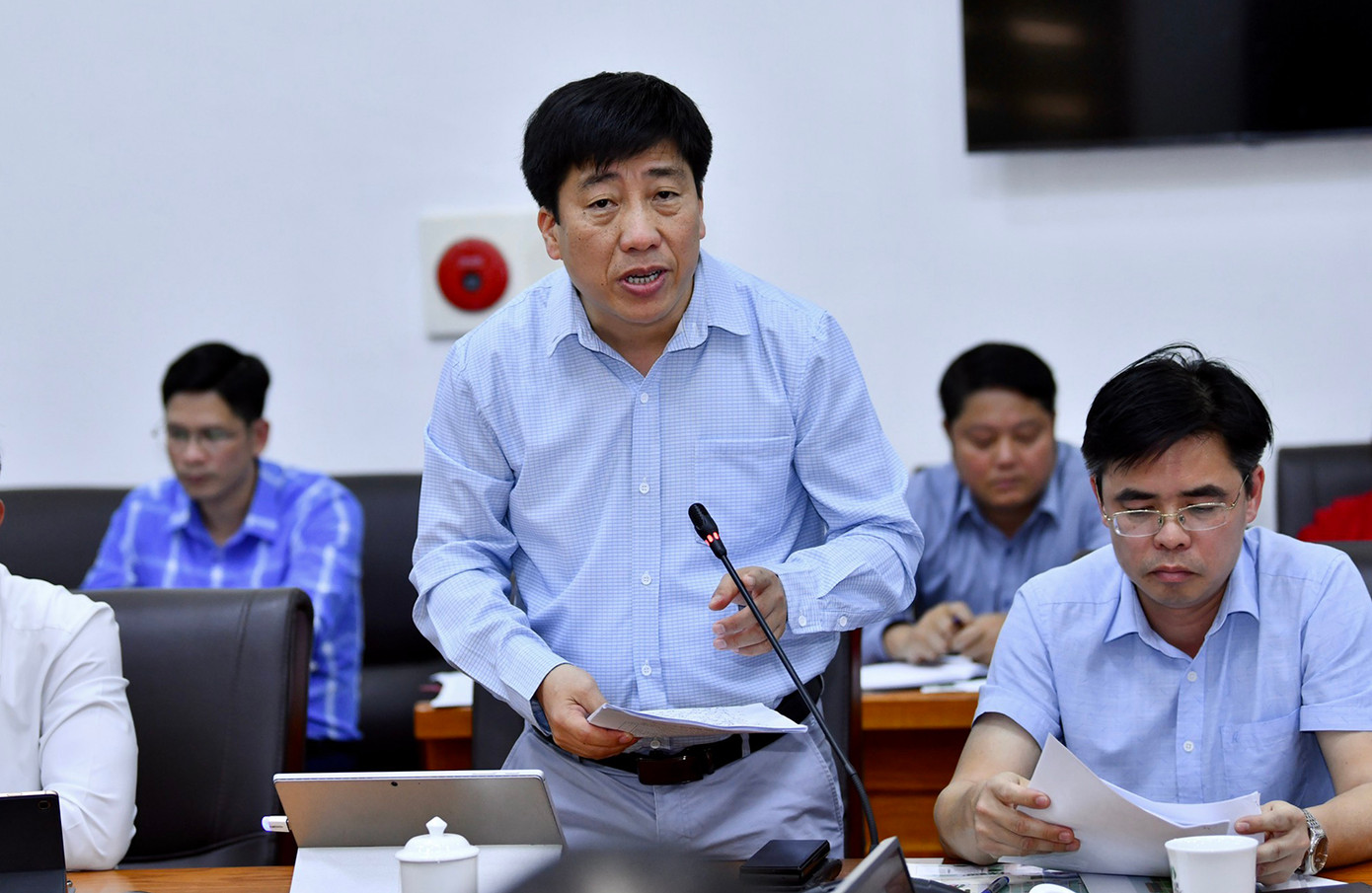 Ông Vương Thế Mẫn, Chánh Văn phòng UBND tỉnh Lai Châu. Ảnh: Như Ý Ông Vương Thế Mẫn, Chánh Văn phòng UBND tỉnh Lai Châu. Ảnh: Như Ý