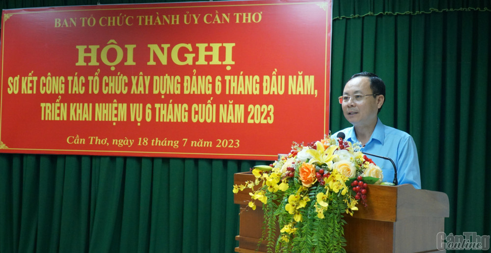 Bí thư Thành uỷ Cần Thơ Nguyễn Văn Hiếu phát biểu tại hội nghị. Ảnh: BaoCantho. Bí thư Thành uỷ Cần Thơ Nguyễn Văn Hiếu phát biểu tại hội nghị. Ảnh: BaoCantho.