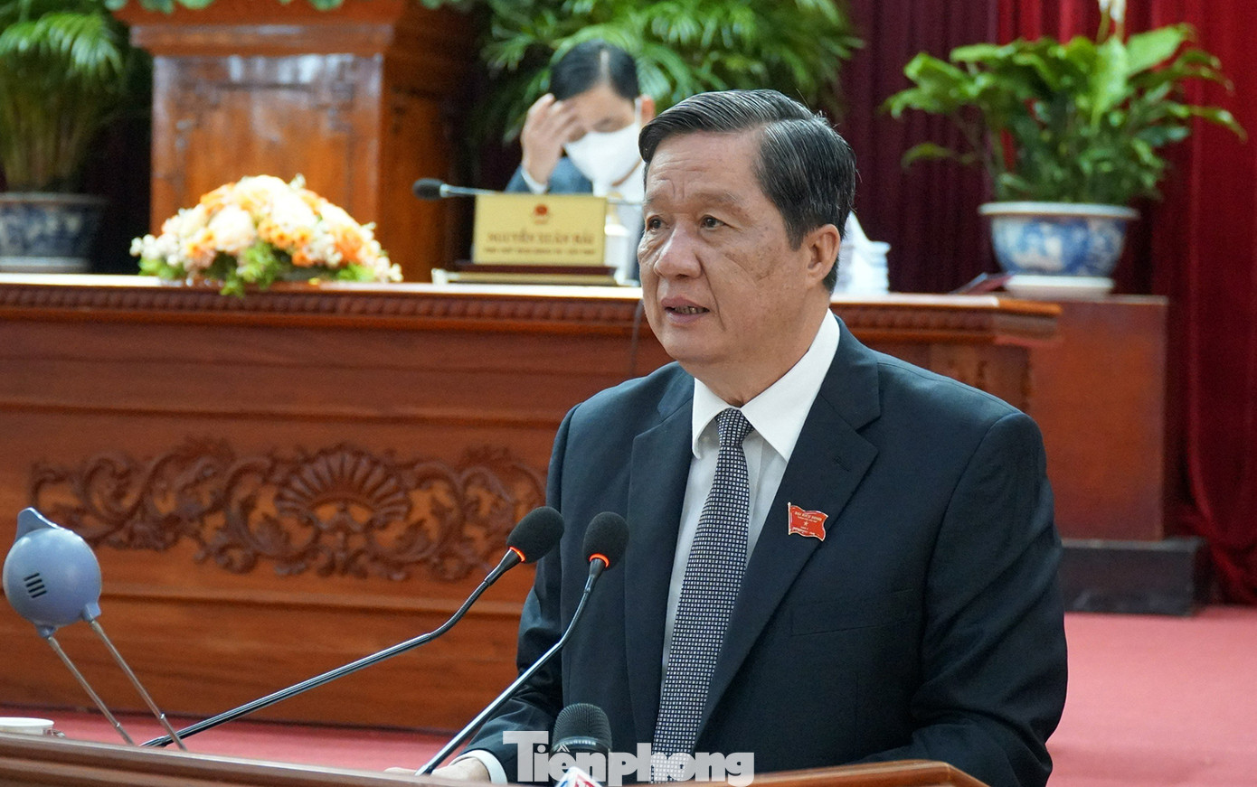 Ông Phạm Văn Hiểu, Phó Bí thư Thường trực - Chủ tịch HĐND thành phố Cần Thơ phát biểu tại một kỳ họp HĐND thành phố Cần Thơ. Ảnh: Cảnh Kỳ. Ông Phạm Văn Hiểu, Phó Bí thư Thường trực - Chủ tịch HĐND thành phố Cần Thơ phát biểu tại một kỳ họp HĐND thành phố Cần Thơ. Ảnh: Cảnh Kỳ.