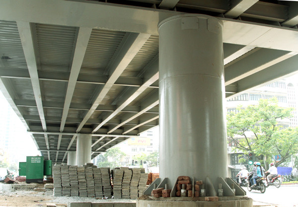 móng cọc vít thi công ép xoắn. Số cọc ít giúp công trình thi công tốn ít thời gian