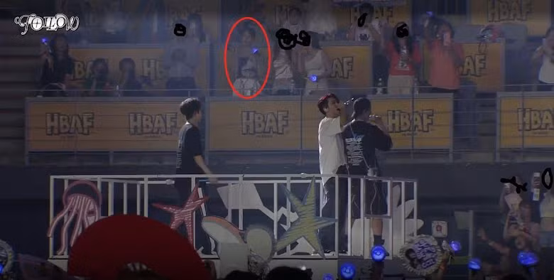 K-net đang nổ ra cuộc tranh luận sau khi video được tung lên, rất nhiều ý kiến phản ứng vì cặp đôi đã quá lộ liễu khi không che giấu mối quan hệ của họ, nhất là Cho Mi Young không được lòng người hâm mộ lẫn cộng đồng mạng.