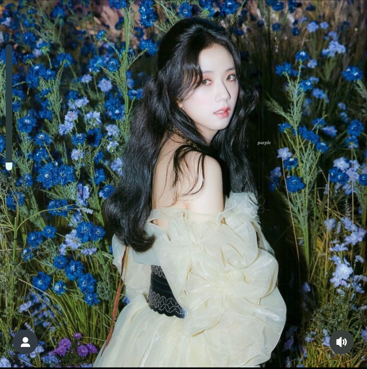 Mặc dù chỉ cao có 1m62, thấp nhất trong nhóm, nhưng Jisoo luôn được coi là biểu tượng &apos;nữ thần sắc đẹp xứ Hàn&apos;.