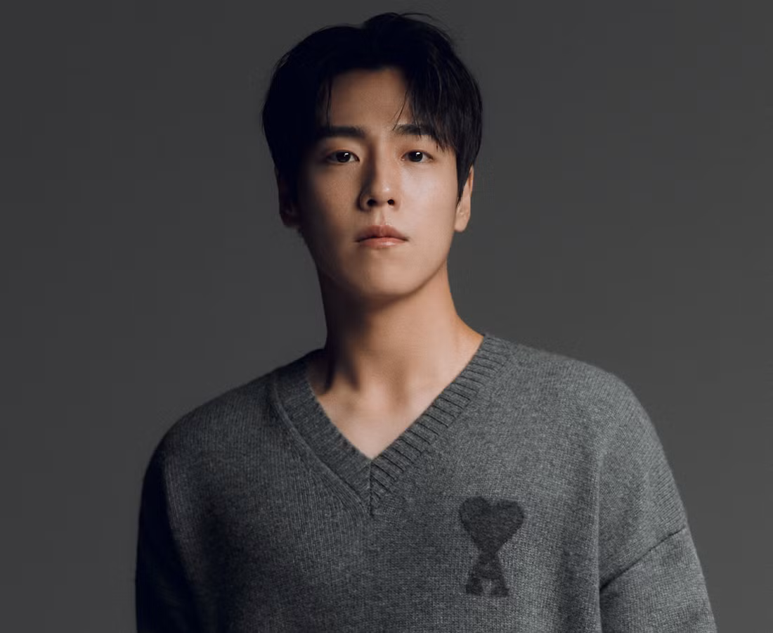 Lee Hyun Woo dù là khi còn nhỏ hay khi trưởng thành đều khiến khán giả không thể không thốt lên 'đẹp trai hết nấc', đặc biệt là nụ cười 'mê hoặc'.