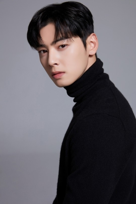 Cha Eun Woo hiện đang 'gây sốt' với bộ phim Ngày đẹp trời để trở thành cún. Trong khi đó, Cha Eun Woo sẽ cùng với Sung Si Kyung làm MC cho Golden Disk Awards lần thứ 38, được tổ chức tại Jakarta, Indonesia, vào ngày 6/1/2024. Cha Eun Woo hiện đang 'gây sốt' với bộ phim Ngày đẹp trời để trở thành cún. Trong khi đó, Cha Eun Woo sẽ cùng với Sung Si Kyung làm MC cho Golden Disk Awards lần thứ 38, được tổ chức tại Jakarta, Indonesia, vào ngày 6/1/2024.