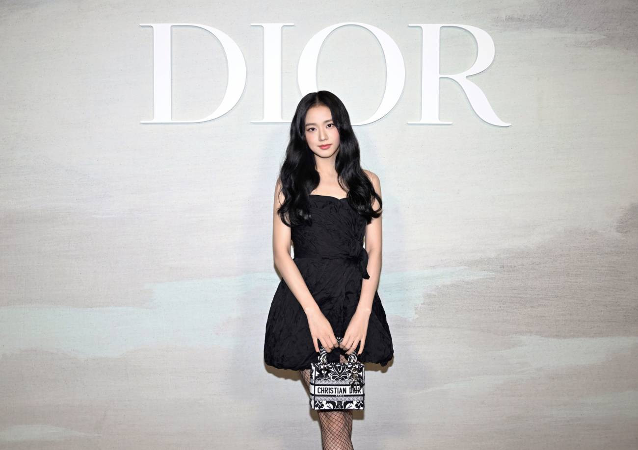 Jisoo được vinh danh là đại sứ thương hiệu của Dior vào tháng 3/2021.