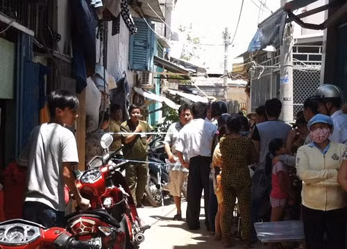 Công an phong tỏa hiện trường. Ảnh: An Nhơn