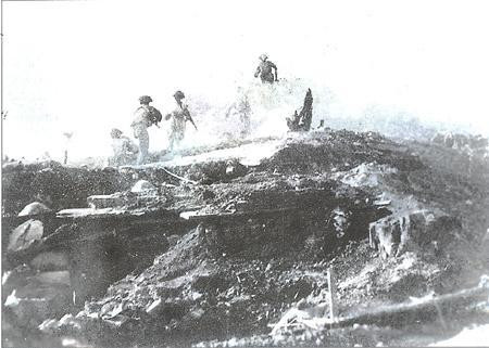 Pháp bắt đầu nhảy dù xuống Điện Biên Phủ và xây dựng nơi đây thành pháo đài bất khả xâm phạm vào ngày tháng năm nào?