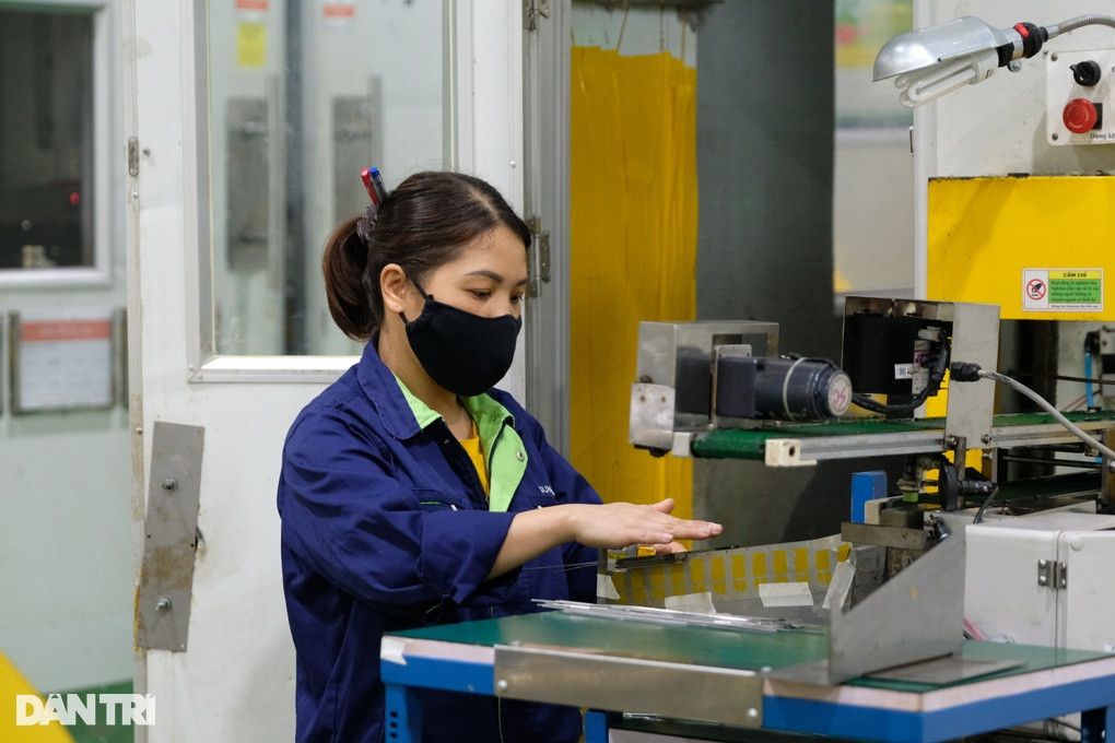 Bộ LĐ-TB&XH đề nghị các địa phương báo cáo tình hình nợ lương, mức thưởng Tết trước 25/12 (Ảnh: Nguyễn Sơn).