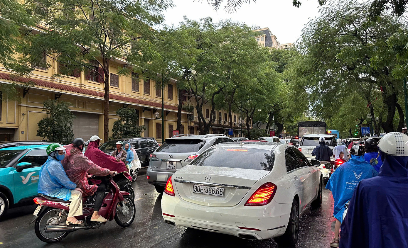 Hình ảnh giao thông trên đường Lý Thường Kiệt, Hà Nội. Ảnh: Như Ý.