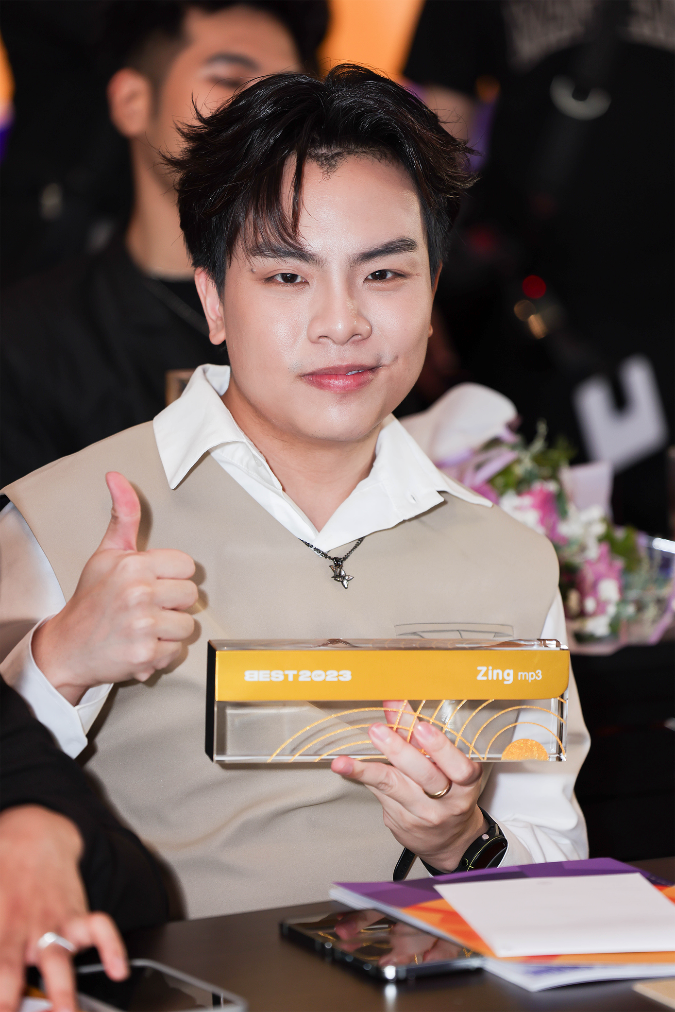 Hứa Kim Tuyền được tôn vinh tại giải thưởng. Hứa Kim Tuyền được tôn vinh tại giải thưởng.