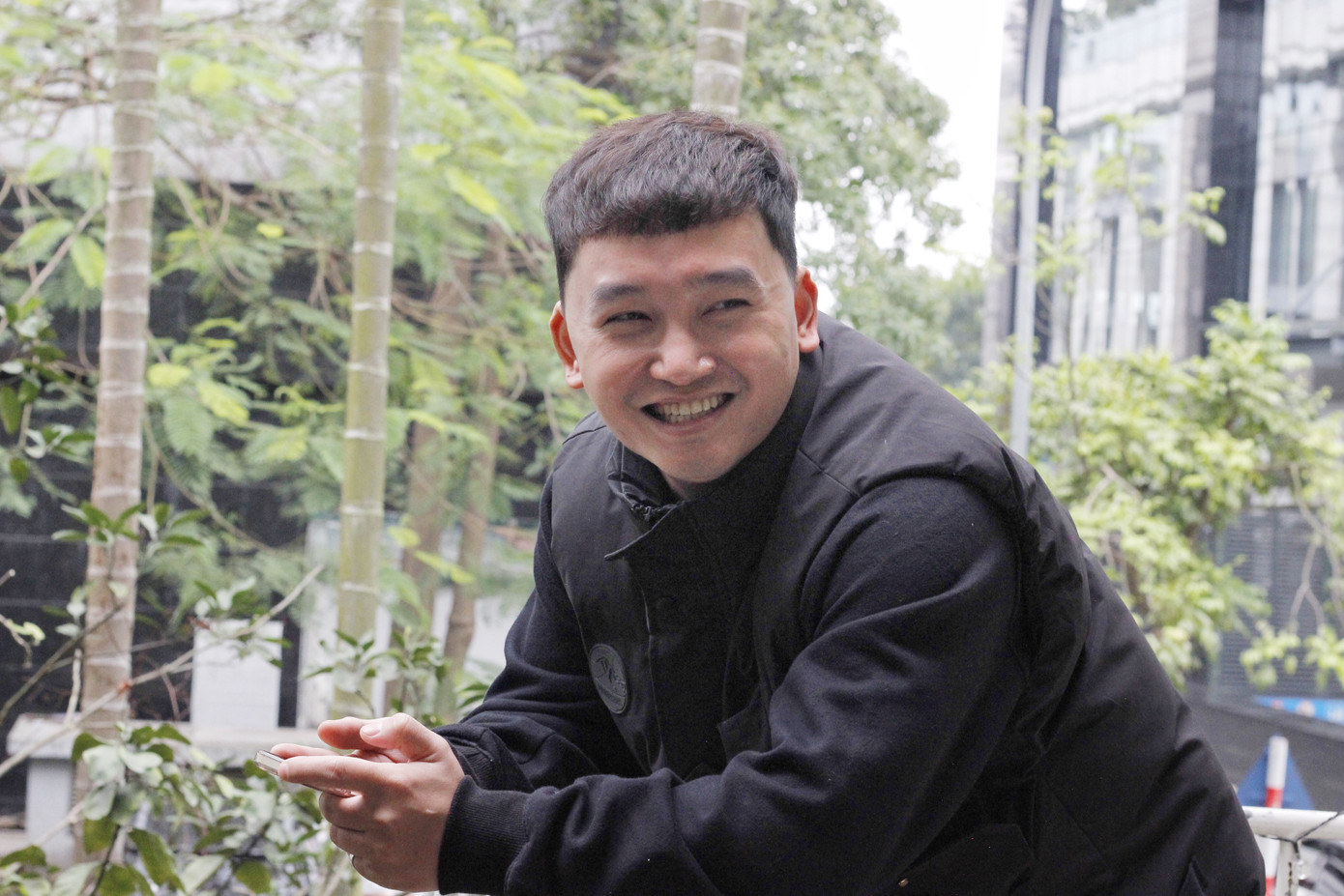 Dù Tết có nhiều nỗi lo nhưng vẫn là thời gian anh chàng chờ đợi nhất trong năm. Dù Tết có nhiều nỗi lo nhưng vẫn là thời gian anh chàng chờ đợi nhất trong năm.