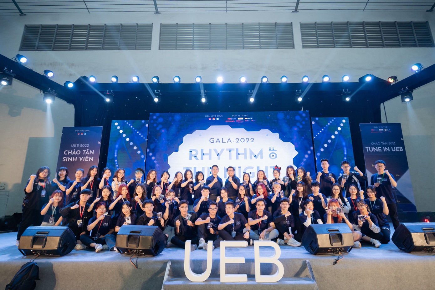 Phát huy tinh thần nhiệt huyết của tuổi trẻ thông qua việc tham gia và tổ chức các chương trình, hoạt động.